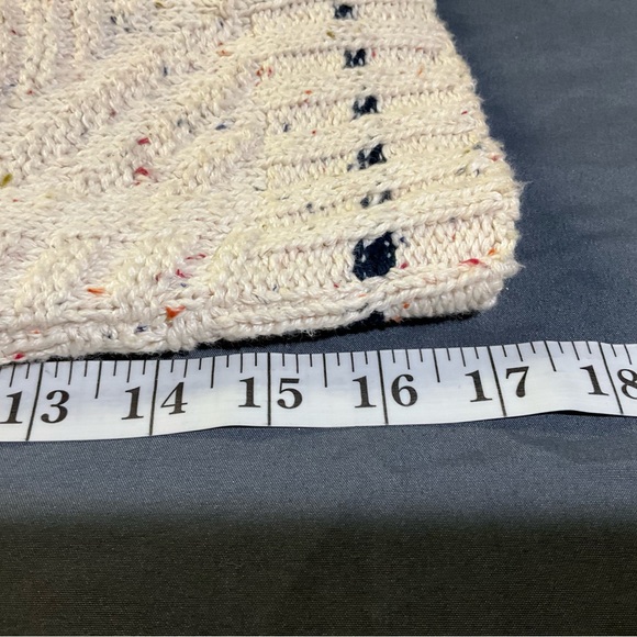 Vintage Ralph Lauren Cream Cardigan with Patterned Trim - Picture 15 of 16